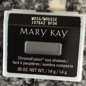Mary Kay ChromaFusion eyeshadow- Moss